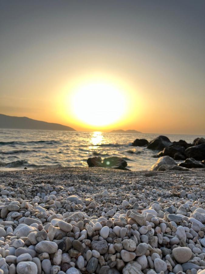 Lotus Apartments Avlonya Dış mekan fotoğraf