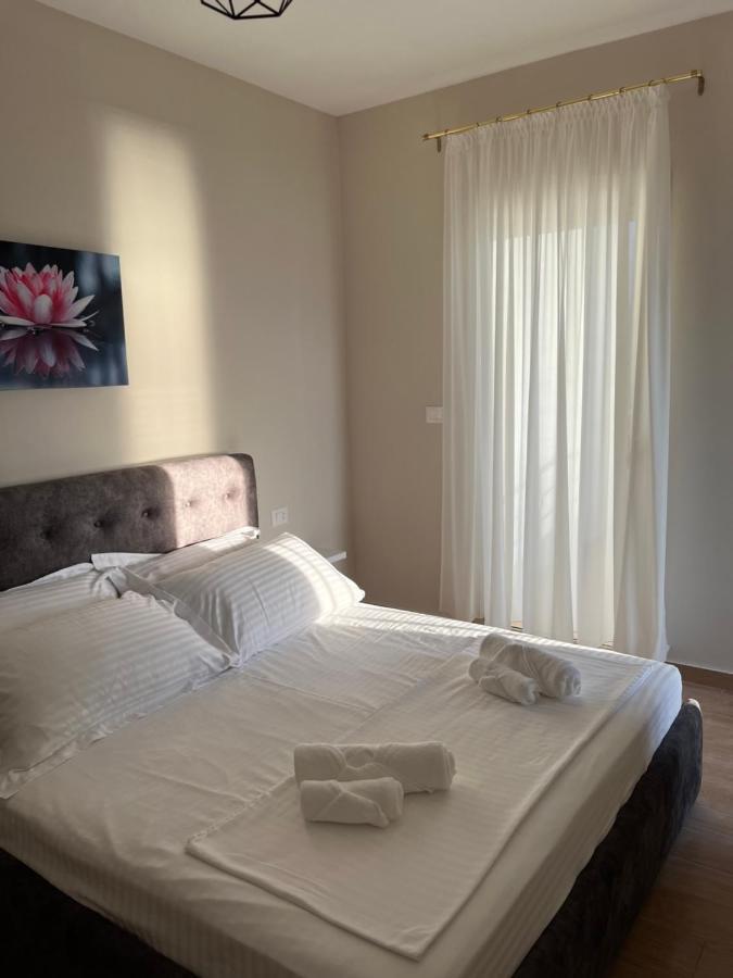 Lotus Apartments Avlonya Dış mekan fotoğraf