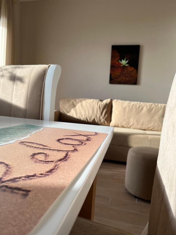 Lotus Apartments Avlonya Dış mekan fotoğraf