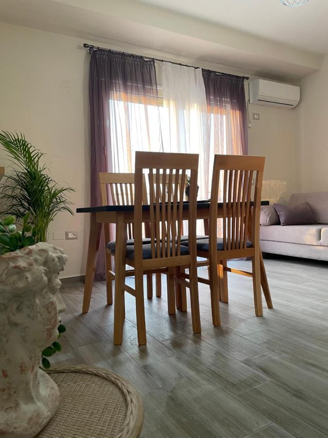 Lotus Apartments Avlonya Dış mekan fotoğraf