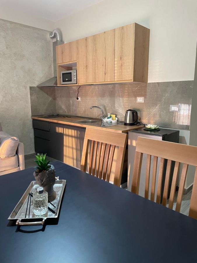 Lotus Apartments Avlonya Dış mekan fotoğraf