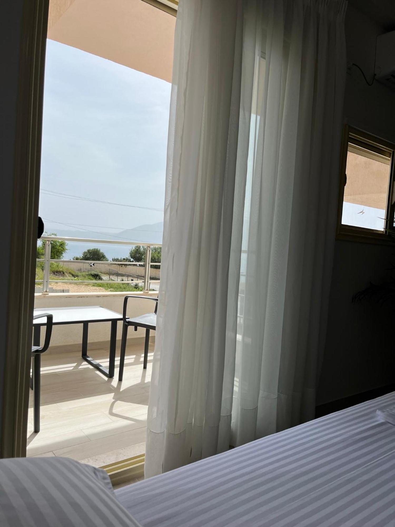 Lotus Apartments Avlonya Dış mekan fotoğraf