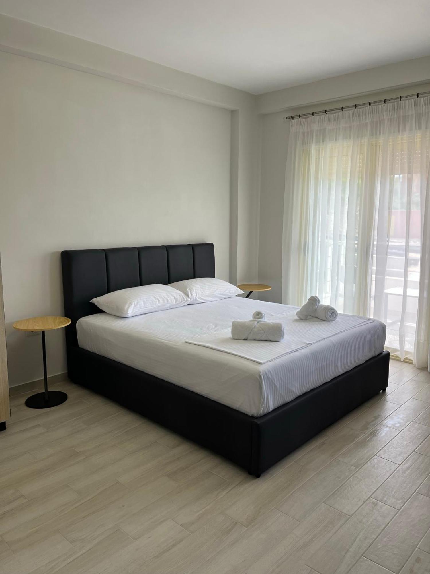 Lotus Apartments Avlonya Dış mekan fotoğraf